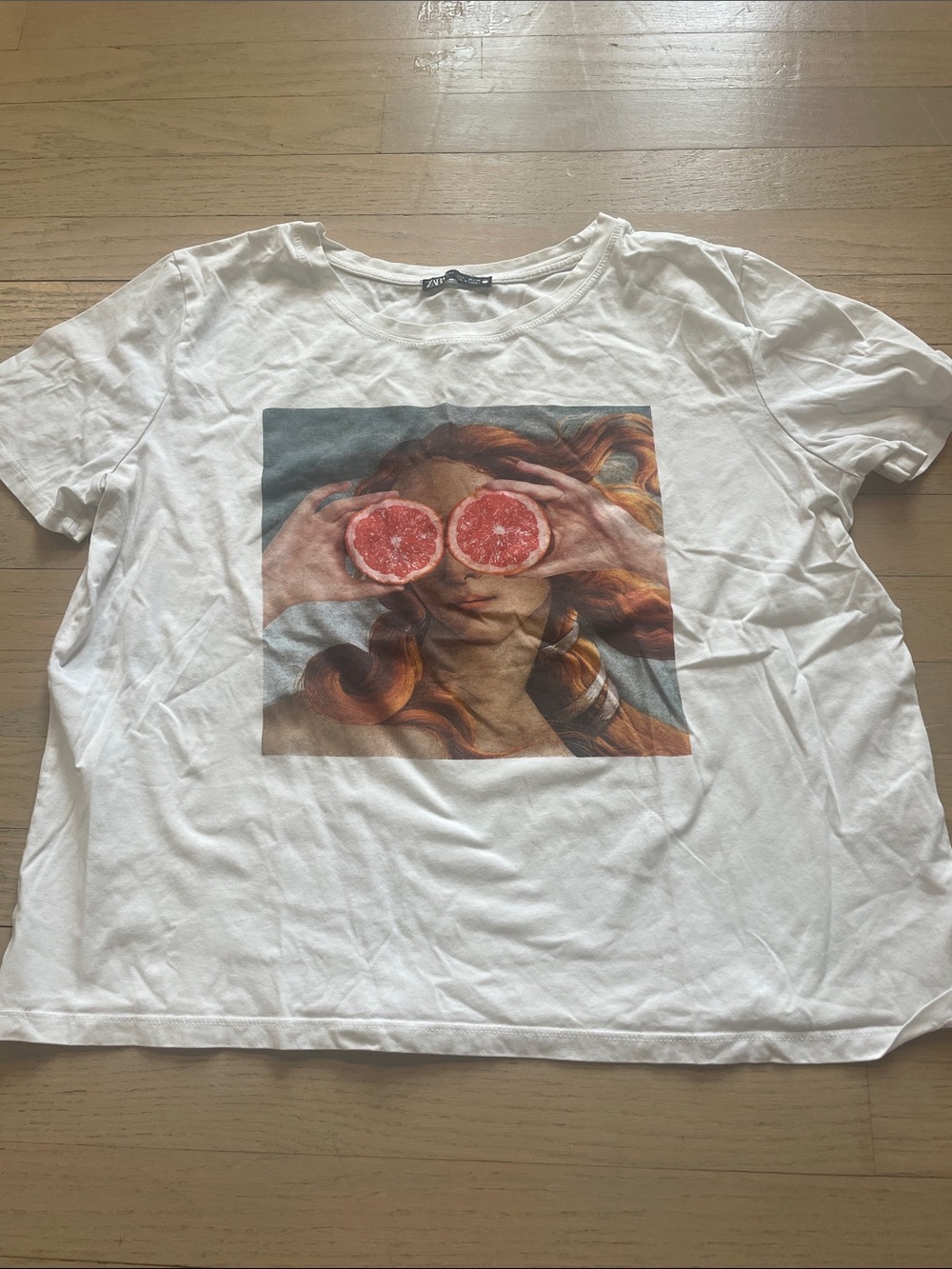 Zara White Short-Sleeve Tee with Pink Grapefruit Graphic
